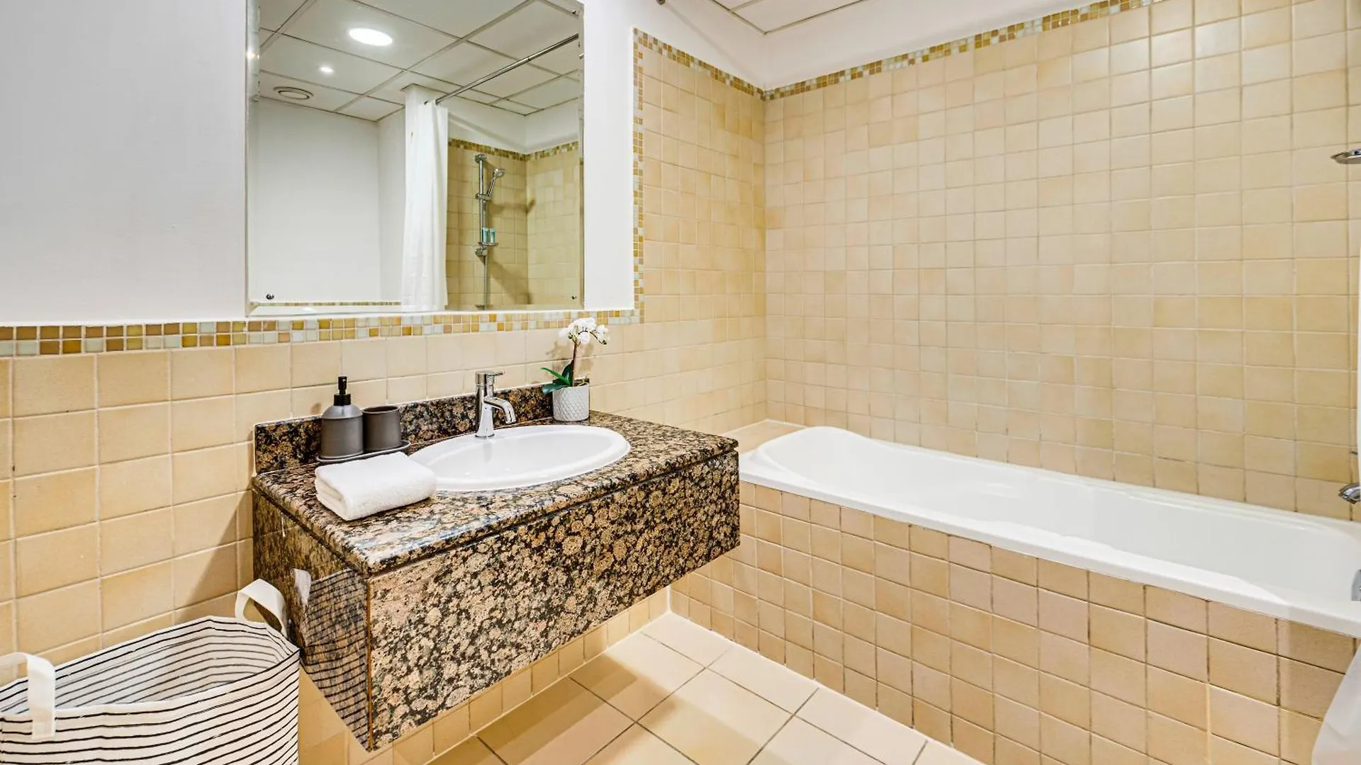 Delightful Apartment Near The Jbr Dubai